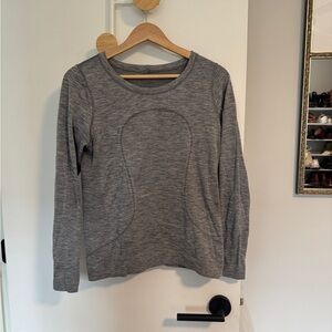 Lululemon Heather Gray Long Sleeve Seam-Detail Top